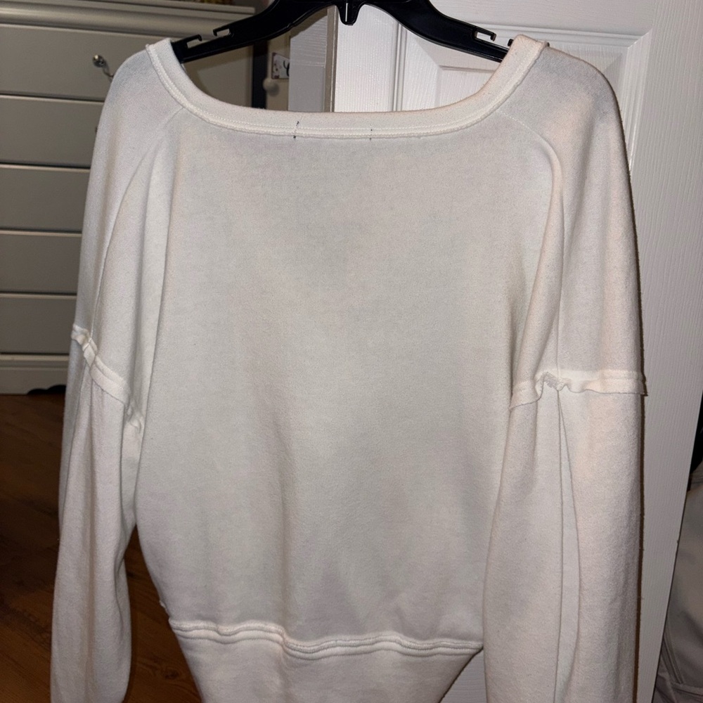 White Twist-Back Sweatshirt - Picture 2 of 6
